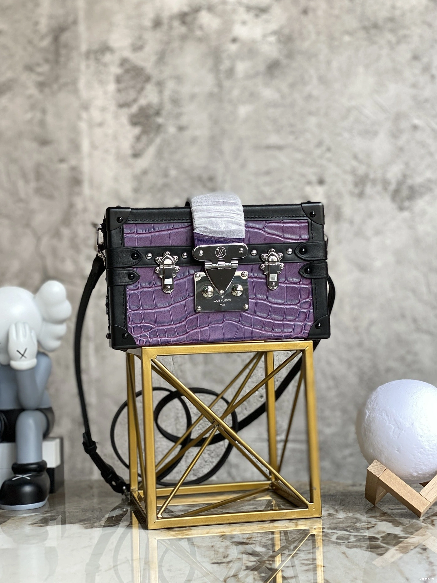 VUITTON PETITE LOUIS MALLE 0127